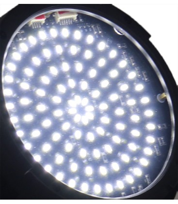 Verhuur 6x Krachtige LED stroboscoop/blinders 48W in flightcase + statief met winch PER DAG