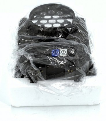 LED Moving Head Zoom 19 x 15W RGBW TMH-1915 2 Stuks in Flight Case AFX