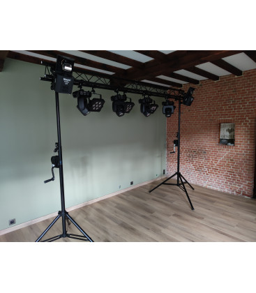 Verhuur DJ Light Set-3, Moving Heads, Spots, Scanners, Light controller, Statieven en Trussen per/dag
